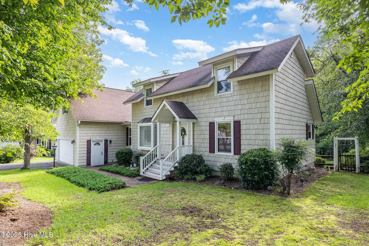West End, NC 27376,106 Scuppernong CT