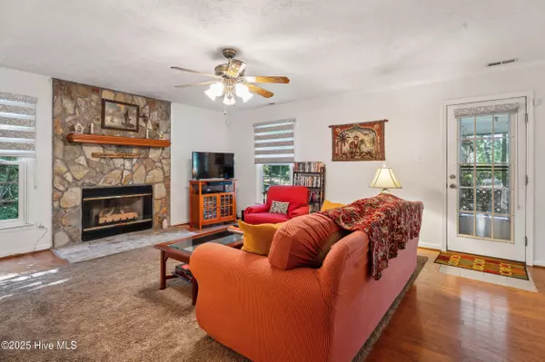 Hope Mills, NC 28348,815 La Quinta LN