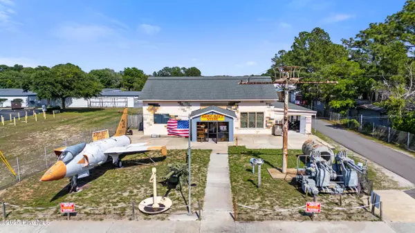 Wilmington, NC 28412,5915 Carolina Beach RD