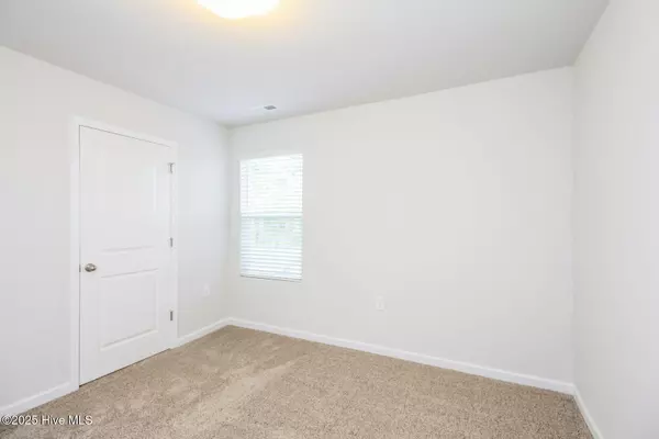 Castle Hayne, NC 28429,2925 Ember Brook CT
