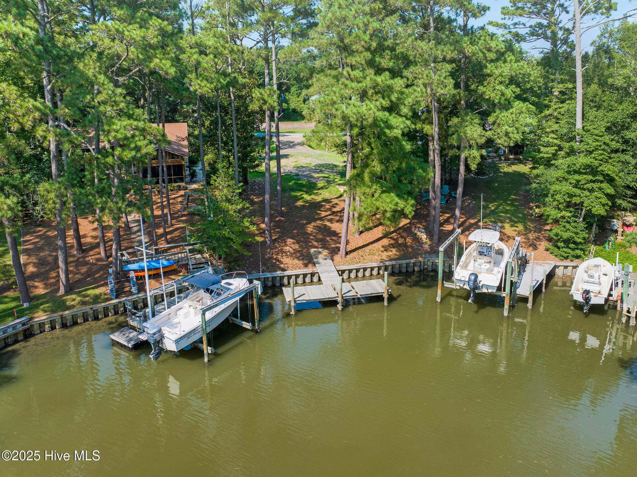 Pine Knoll Shores, NC 28512,117 White Ash DR
