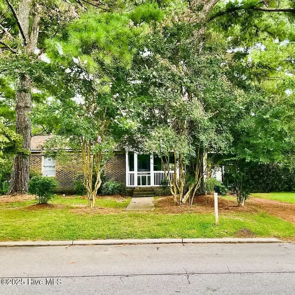 515 Downing St. DR, Scotland Neck, NC 27874