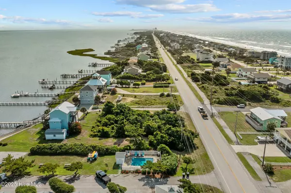 Emerald Isle, NC 28594,2302 Emerald DR