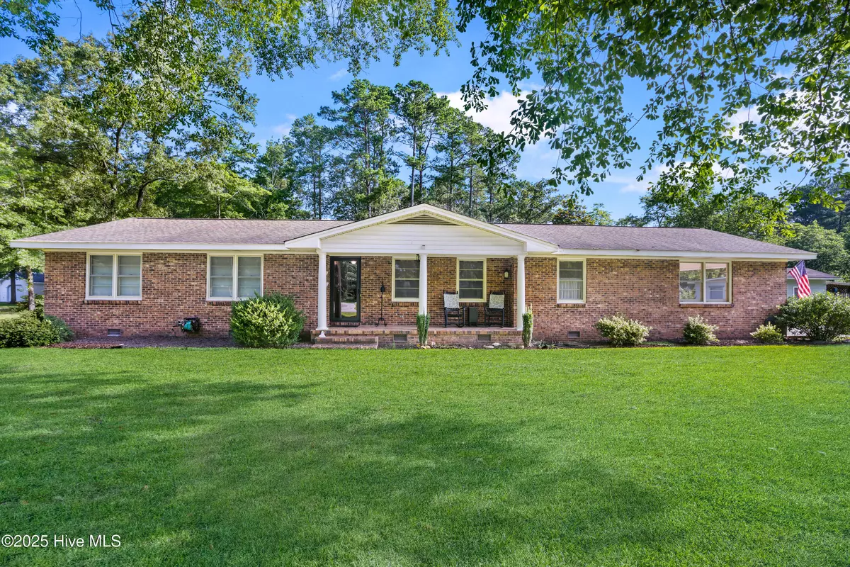Laurinburg, NC 28352,13441 Oakwood DR