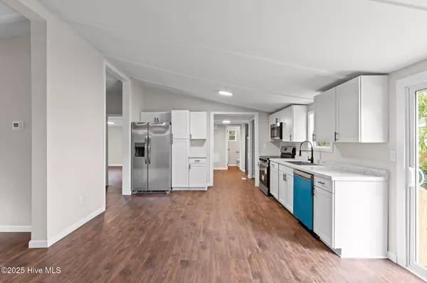 Southport, NC 28461,1070 Pinecrest RD