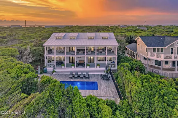 Pine Knoll Shores, NC 28512,585 Forest Dunes DR