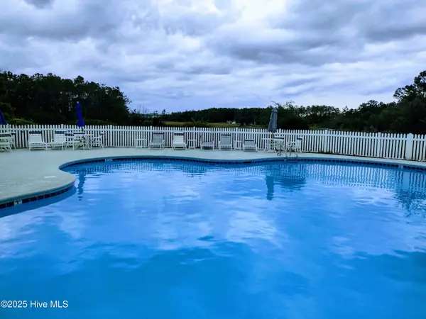 Beaufort, NC 28516,510 Shipmast CT