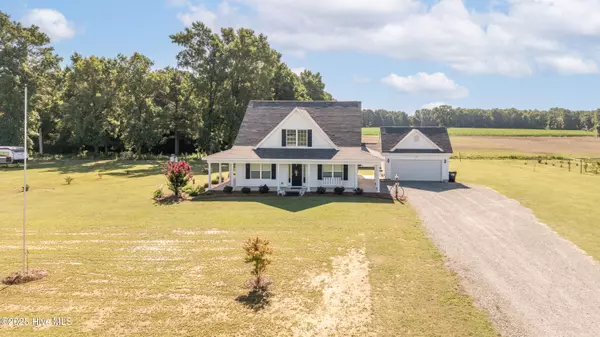 Clinton, NC 28328,337 Brewington RD