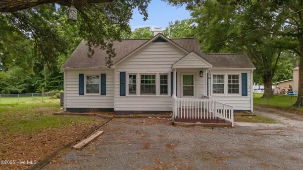 350 Hubert BLVD, Hubert, NC 28539