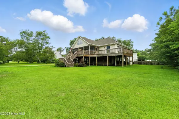 Aydlett, NC 27916,102 Lighthouse VW