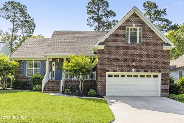 1504 Turnberry LN SE, Bolivia, NC 28422