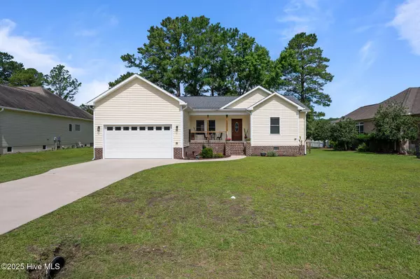 New Bern, NC 28560,907 Sea Holly CT