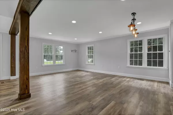 Burgaw, NC 28425,2971 Penderlea HWY