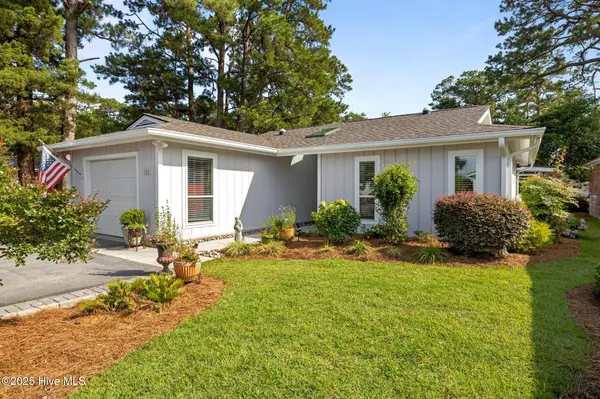 Pine Knoll Shores, NC 28512,111 Mcginnis DR
