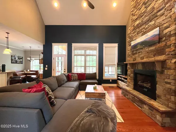 Whispering Pines, NC 28327,30 Spearhead DR