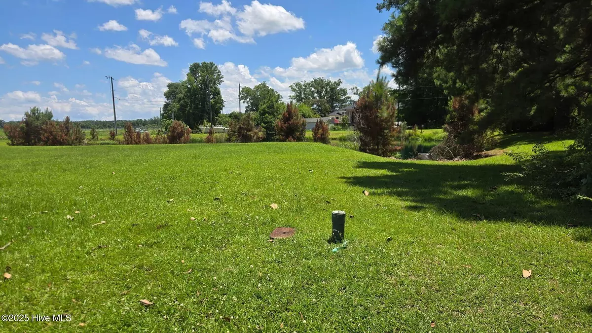 New Bern, NC 28562,218 Shoreview DR