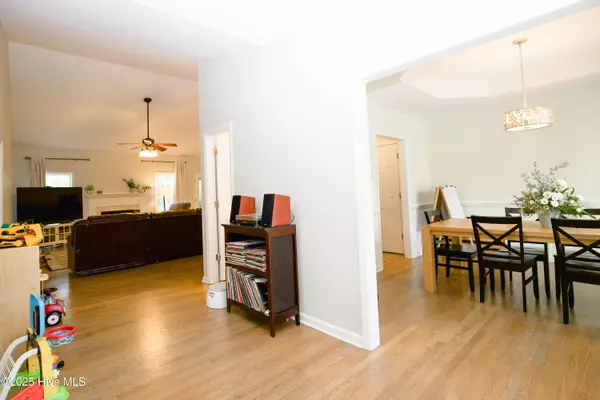 Southern Pines, NC 28387,301 W Hedgelawn WAY
