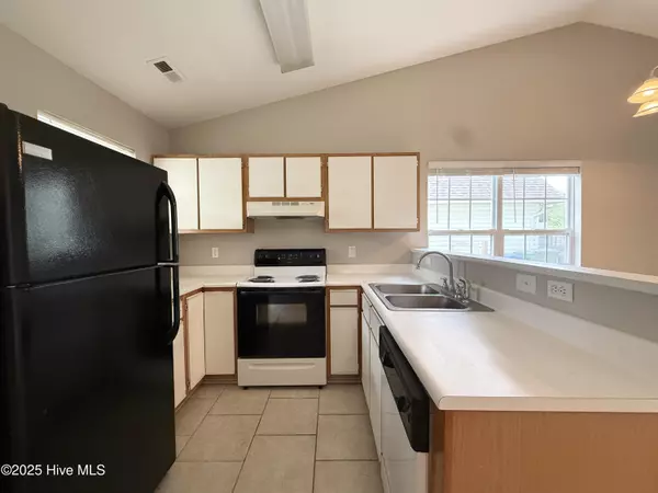 Wilmington, NC 28405,340 Saint Rosea RD