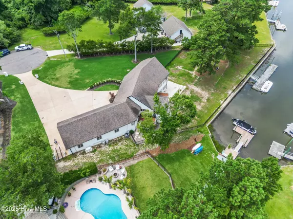 Hampstead, NC 28443,304 Gull RD