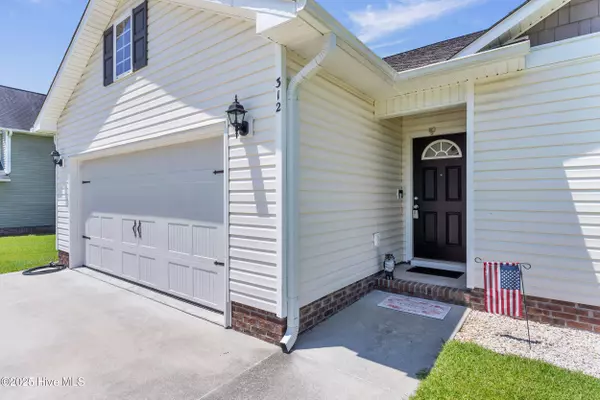 Hubert, NC 28539,312 Springcreek CT