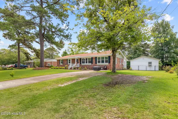 Jacksonville, NC 28540,110 Vandergrift DR