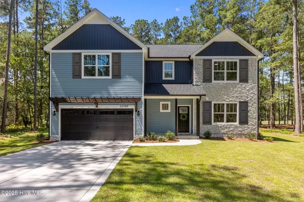 15980 Old Orchard CT, Wagram, NC 28396
