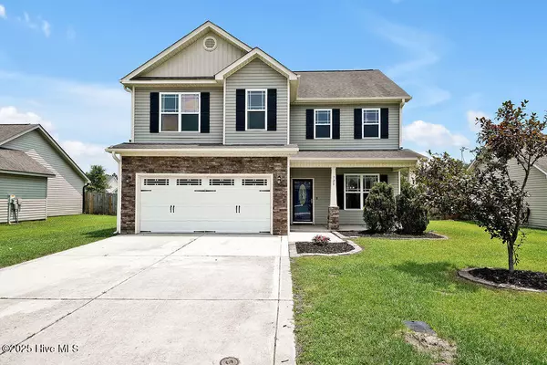 720 Radiant DR, Jacksonville, NC 28546