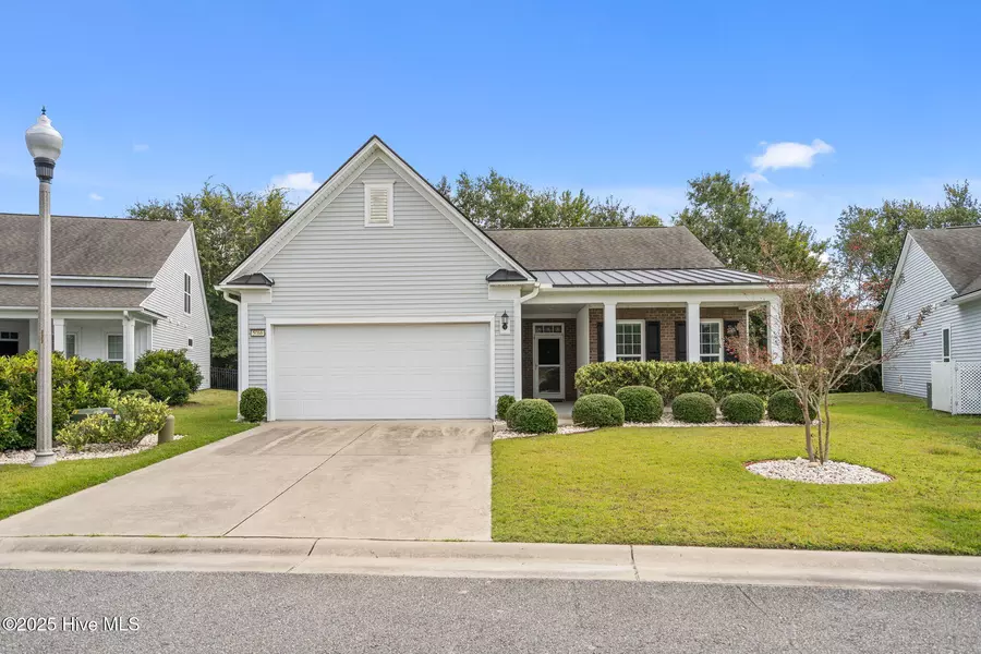 5066 Capstan CT, Southport, NC 28461