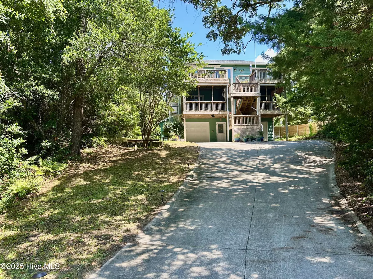 Emerald Isle, NC 28594,122 Ethel DR