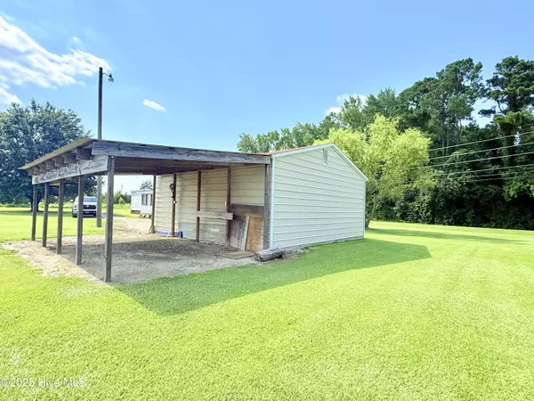 Grimesland, NC 27837,3032 Mobleys Bridge RD