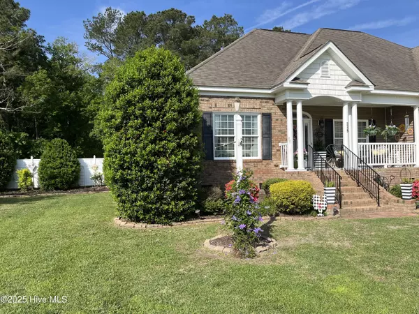 Washington, NC 27889,349 Barwick DR