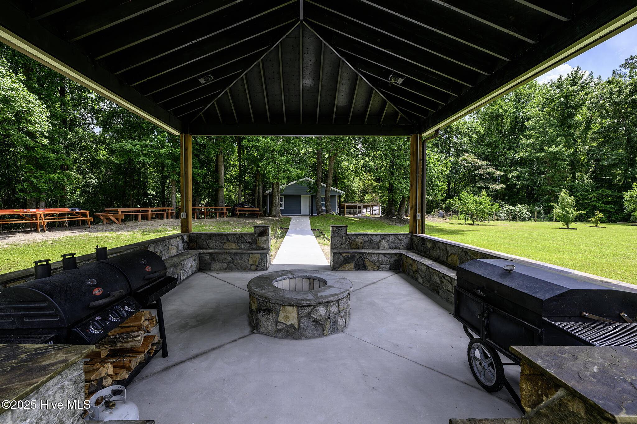 Ernul, NC 28527,310 Summerfield RD