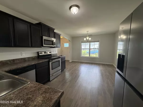 Jacksonville, NC 28546,100 Stonewater LN