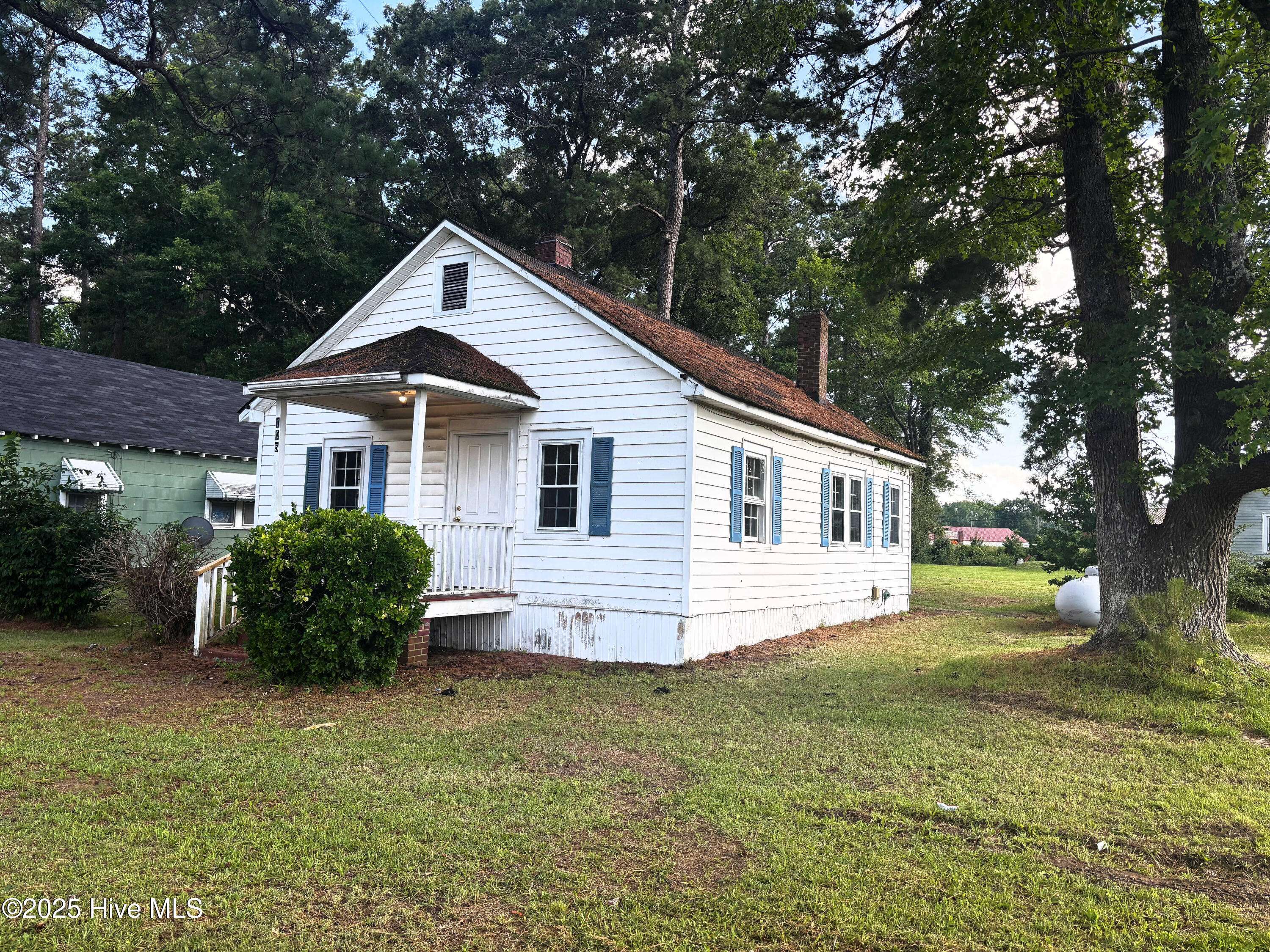 105 Old Roper RD, Plymouth, NC 27962