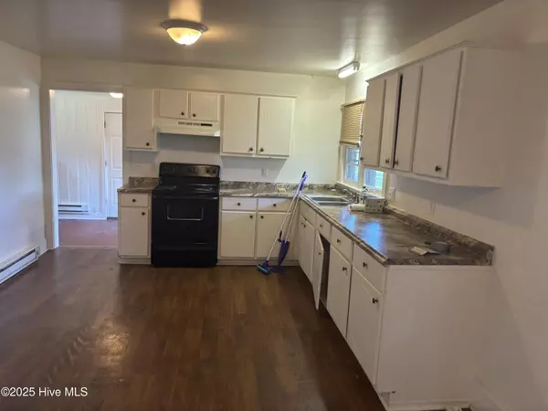 Plymouth, NC 27962,207 West AVE