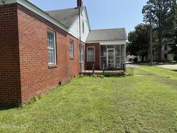 Aulander, NC 27805,404 Broad ST