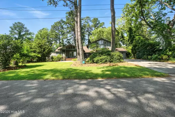Elizabeth City, NC 27909,1603 Rivershore RD
