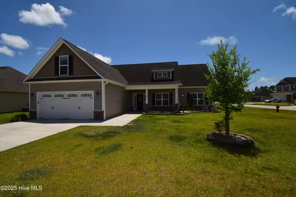 500 Ivory CT, Jacksonville, NC 28546