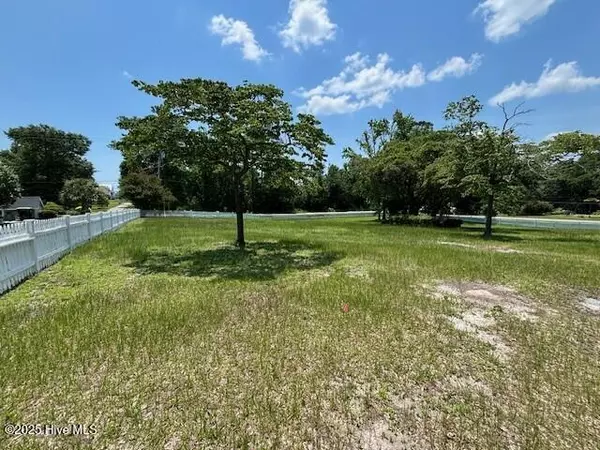 Wilmington, NC 28411,2032 Middle Sound Loop RD