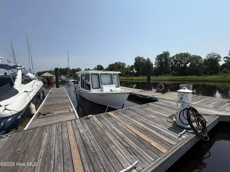 1701 N Jel Wade DR #18, Wilmington, NC 28401