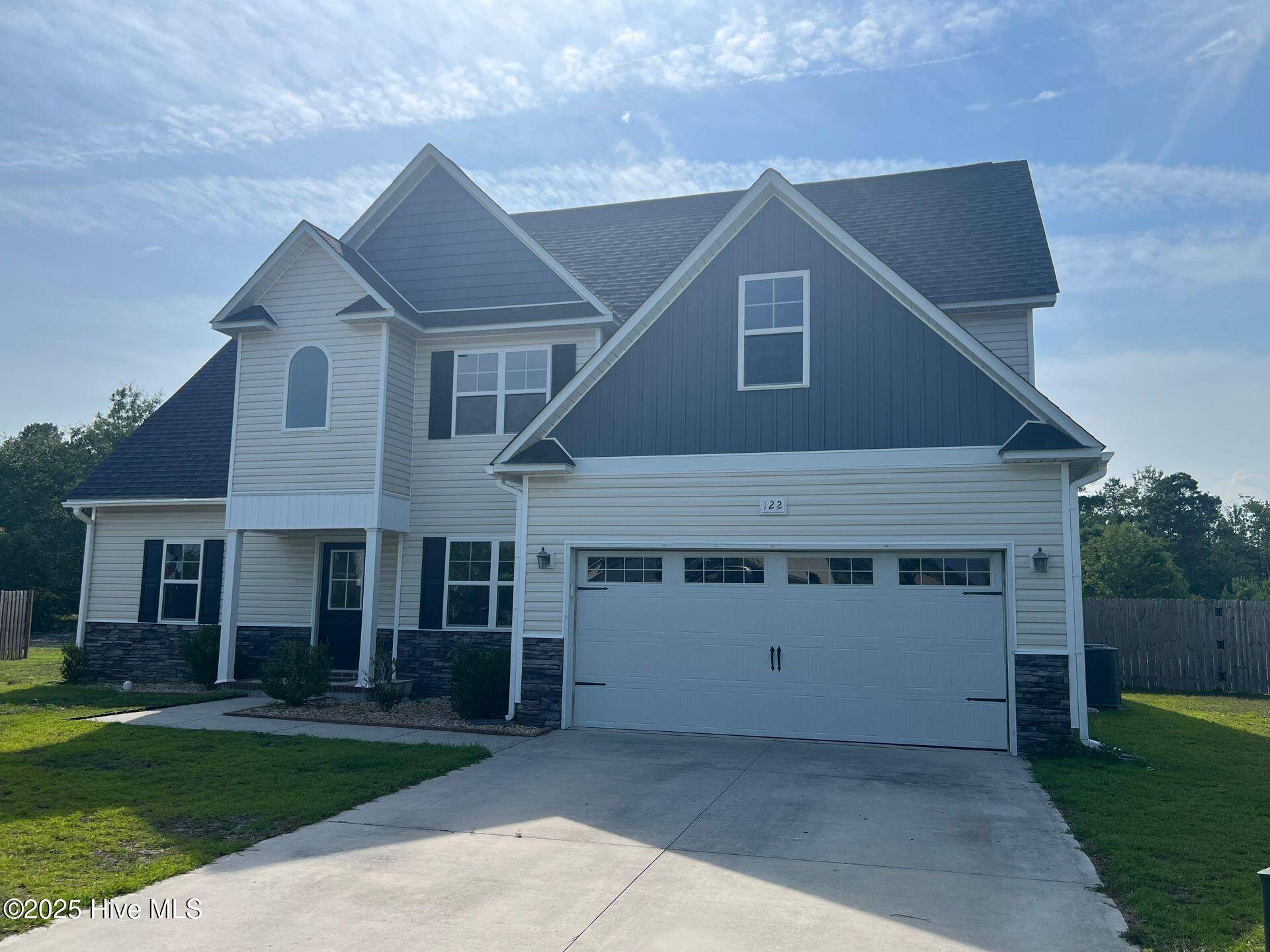 122 Sonia DR, Hubert, NC 28539