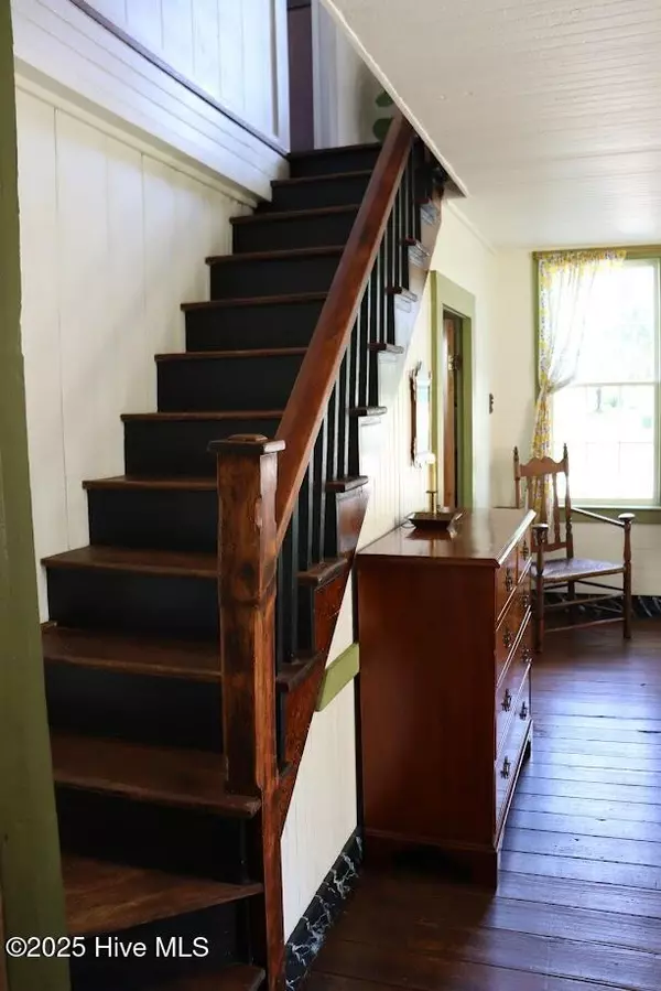 Bath, NC 27808,212 Carteret ST