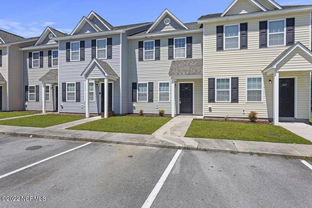 Richlands, NC 28574,113 Virginias Landing CT