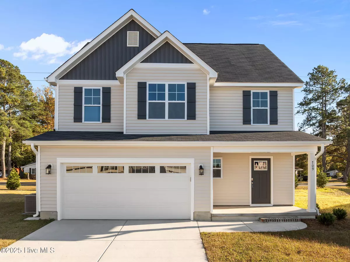 Greenville, NC 27858,709 Oleander DR