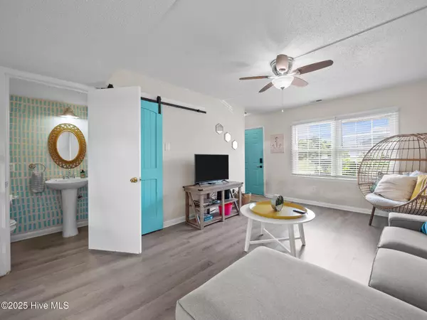 Atlantic Beach, NC 28512,119 Center DR #Ua (1)