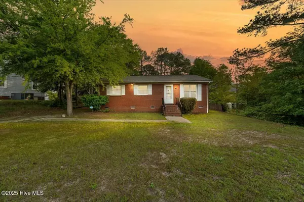 1109 Laurel AVE, Rockingham, NC 28379