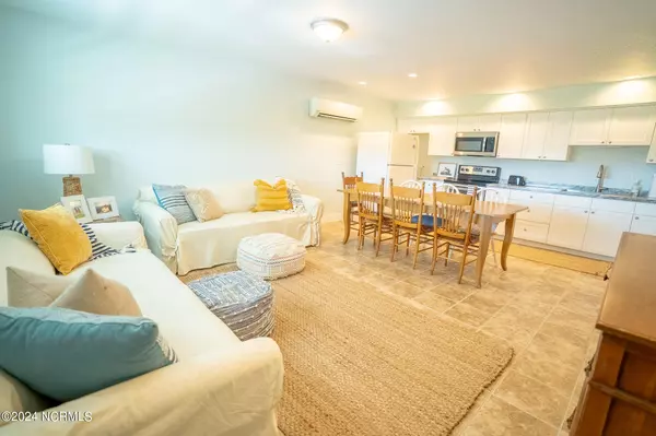 Cedar Point, NC 28584,109 Cedar LN #Unit 15