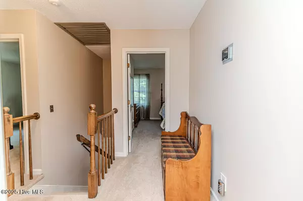 Southern Pines, NC 28387,100 E Hedgelawn WAY