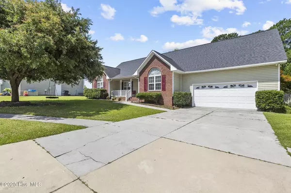 Jacksonville, NC 28546,241 Emerald Ridge RD