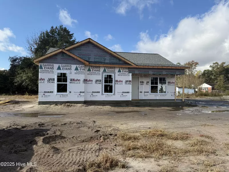 702 Pope ST, Grifton, NC 28530